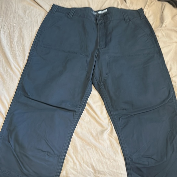 Men’s Carhartt canvas, utility work pants 38 x 32 - Picture 4 of 5